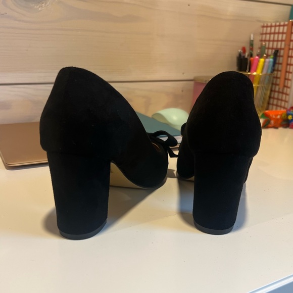 Black bow pumps - Picture 2 of 4
